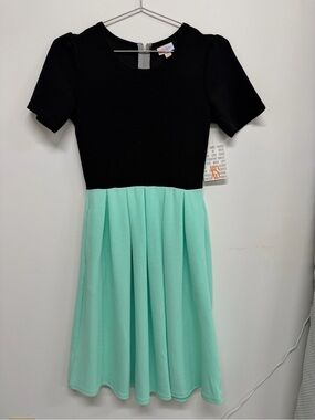 LuLaRoe Amelia Dress